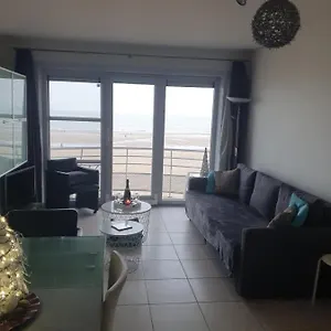 Zeezicht Appartement