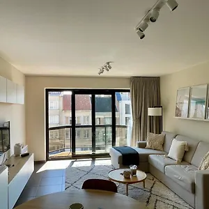 4 P A 50 M De La Appartement