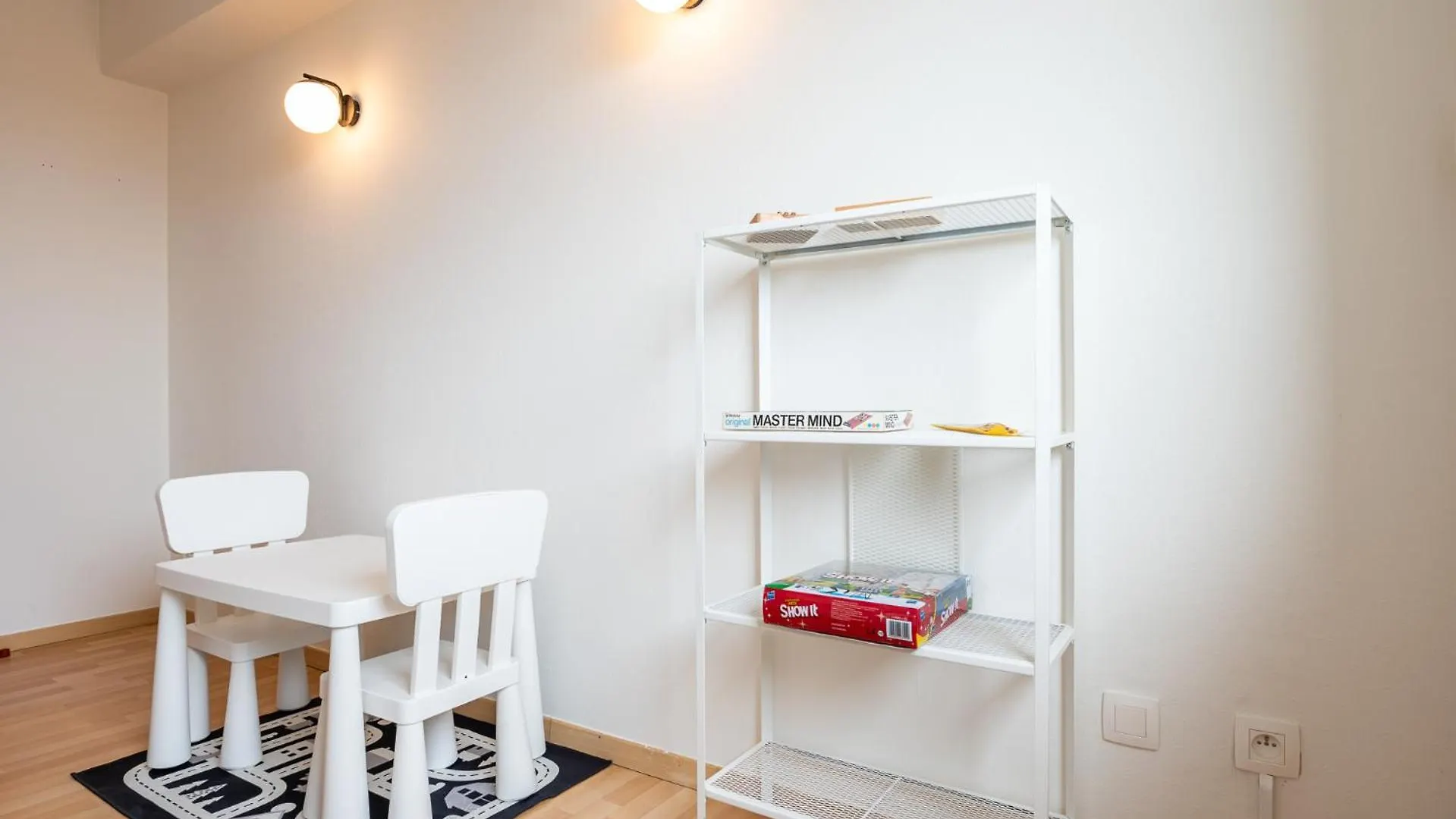 Beautiful Apartment With Sea Views And Parking Ostend
