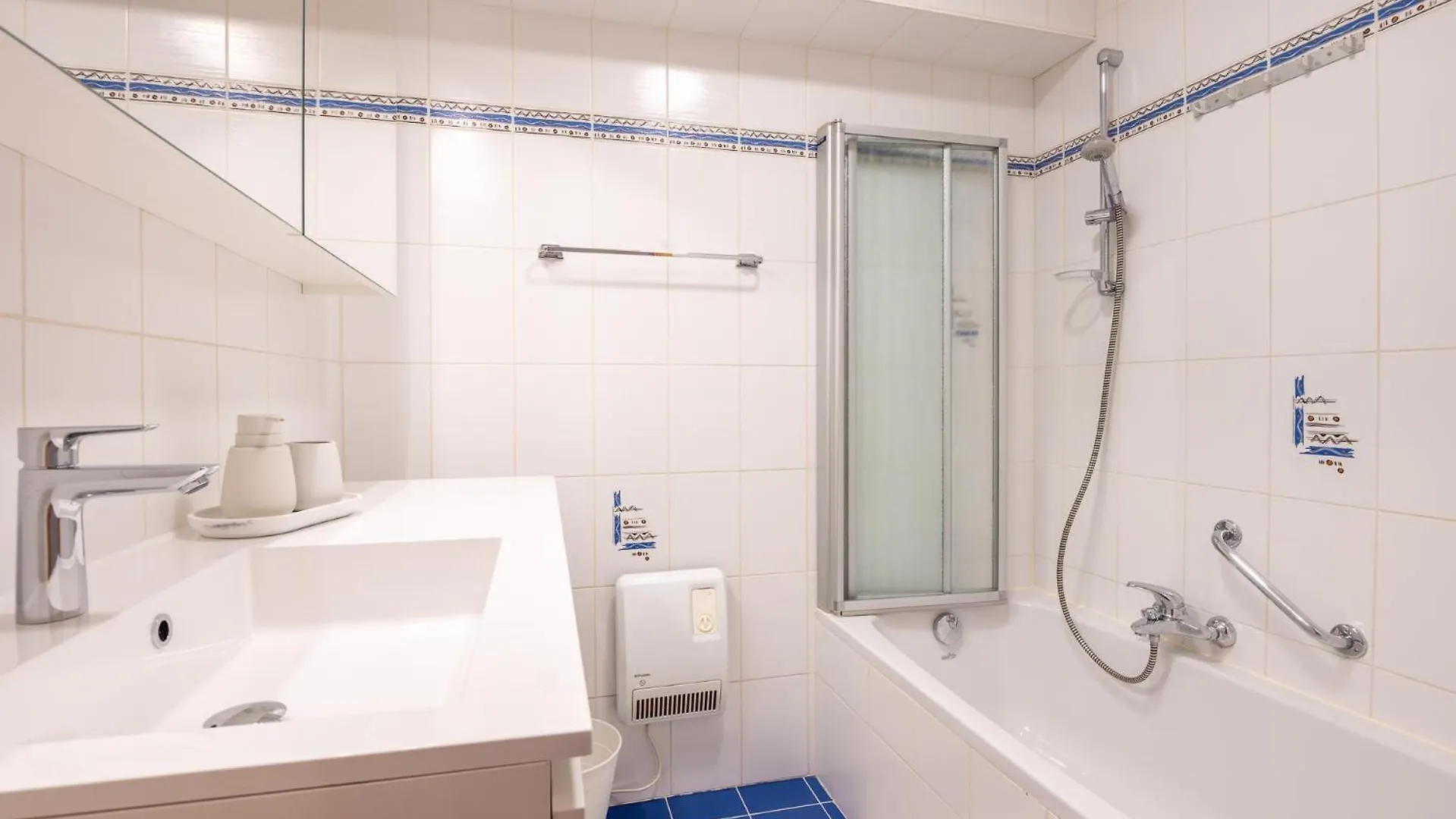 Beautiful Apartment With Sea Views And Parking Ostend